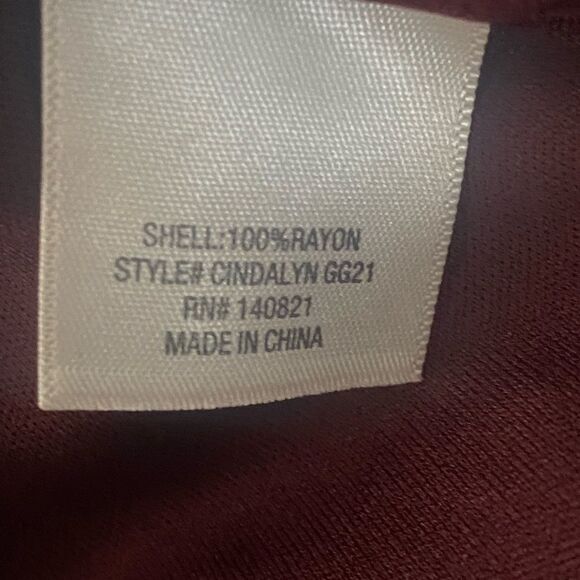 Francesca’s Mi Ami Burgundy Wrap Dress. Size Small. - Picture 11 of 11